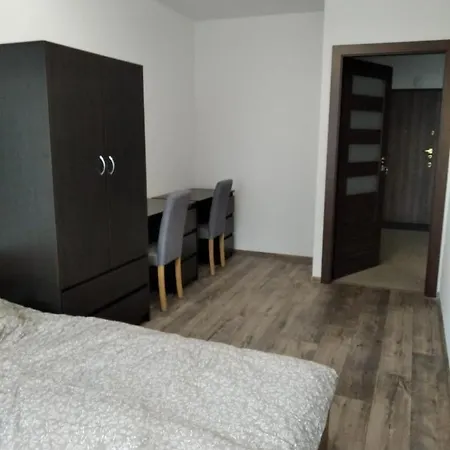 Nowe Wyposazone Mieszkanie Blisko Centrum Dla 4-os Жешув