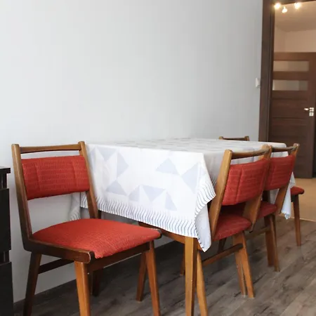 Nowe Wyposazone Mieszkanie Blisko Centrum Dla 4-os Apartament *