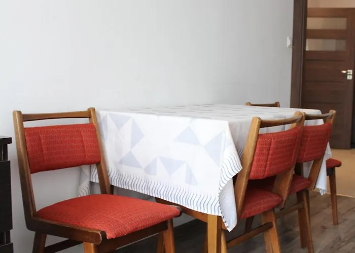 Nowe Wyposazone Mieszkanie Blisko Centrum Dla 4-os Appartement *